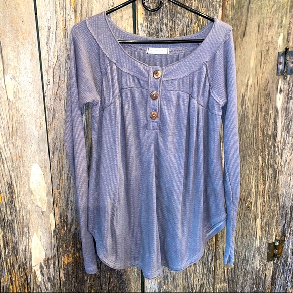 Free People top - Picture 1 of 3